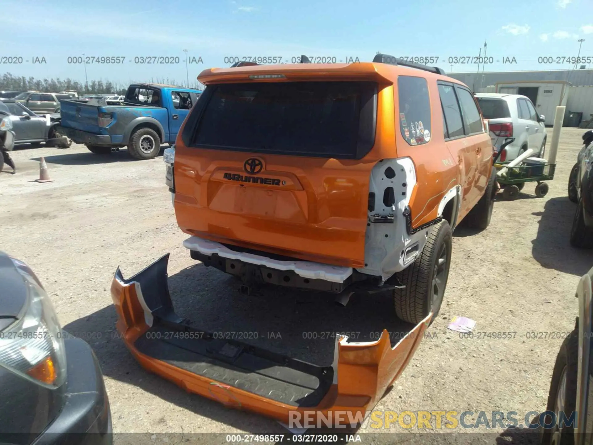 4 fotografías del automóvil dañado JTEBU5JR5K5652217 TOYOTA 4RUNNER 2019