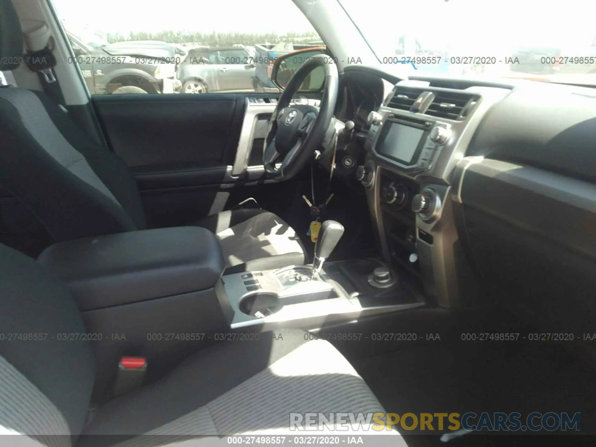 5 fotografías del automóvil dañado JTEBU5JR5K5652217 TOYOTA 4RUNNER 2019