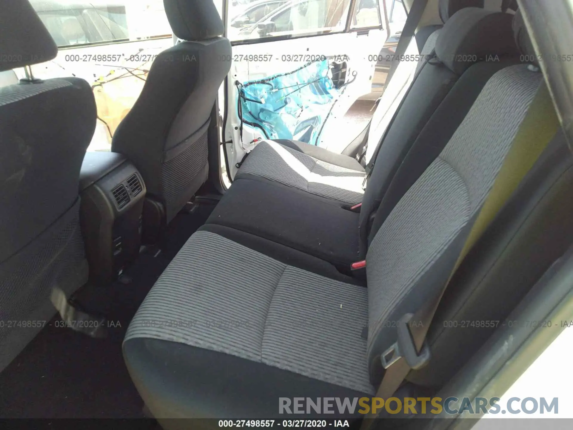 8 fotografías del automóvil dañado JTEBU5JR5K5652217 TOYOTA 4RUNNER 2019