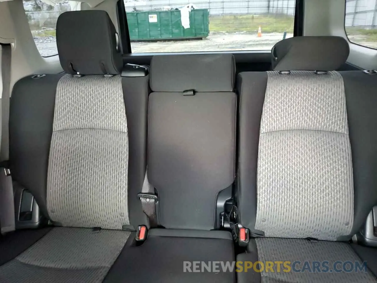 10 fotografías del automóvil dañado JTEBU5JR5K5668613 TOYOTA 4RUNNER 2019