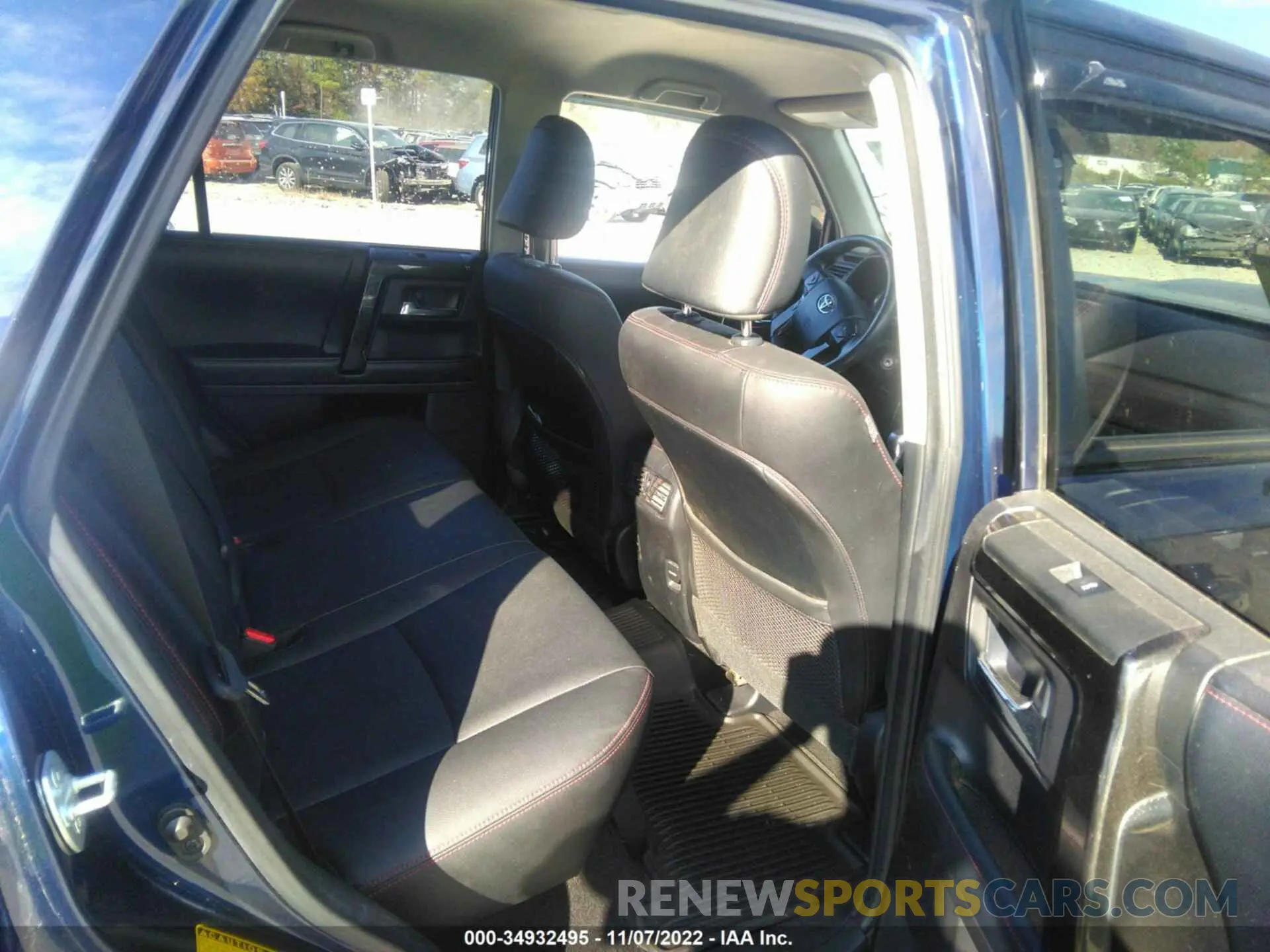 8 fotografías del automóvil dañado JTEBU5JR5K5713212 TOYOTA 4RUNNER 2019