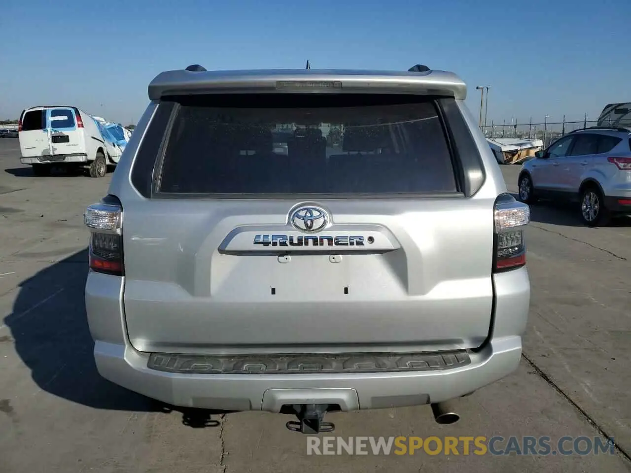6 fotografías del automóvil dañado JTEBU5JR5K5729121 TOYOTA 4RUNNER 2019