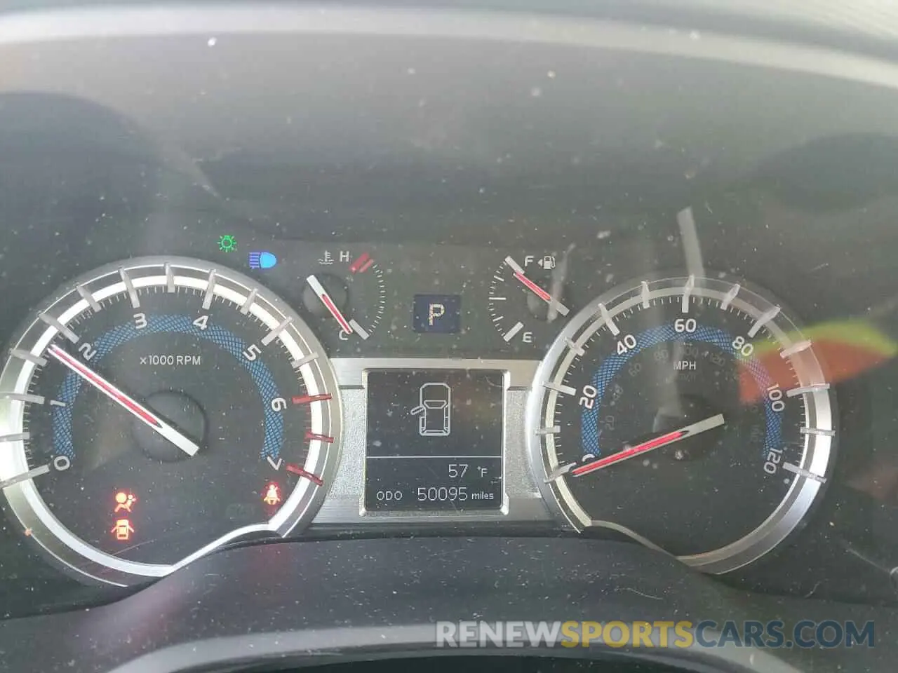 9 fotografías del automóvil dañado JTEBU5JR5K5729121 TOYOTA 4RUNNER 2019