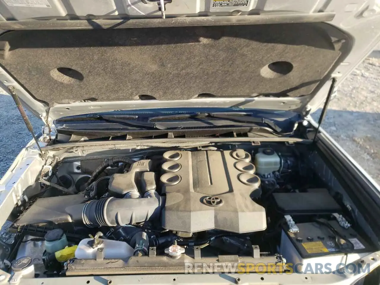 7 fotografías del automóvil dañado JTEBU5JR5K5736473 TOYOTA 4RUNNER 2019