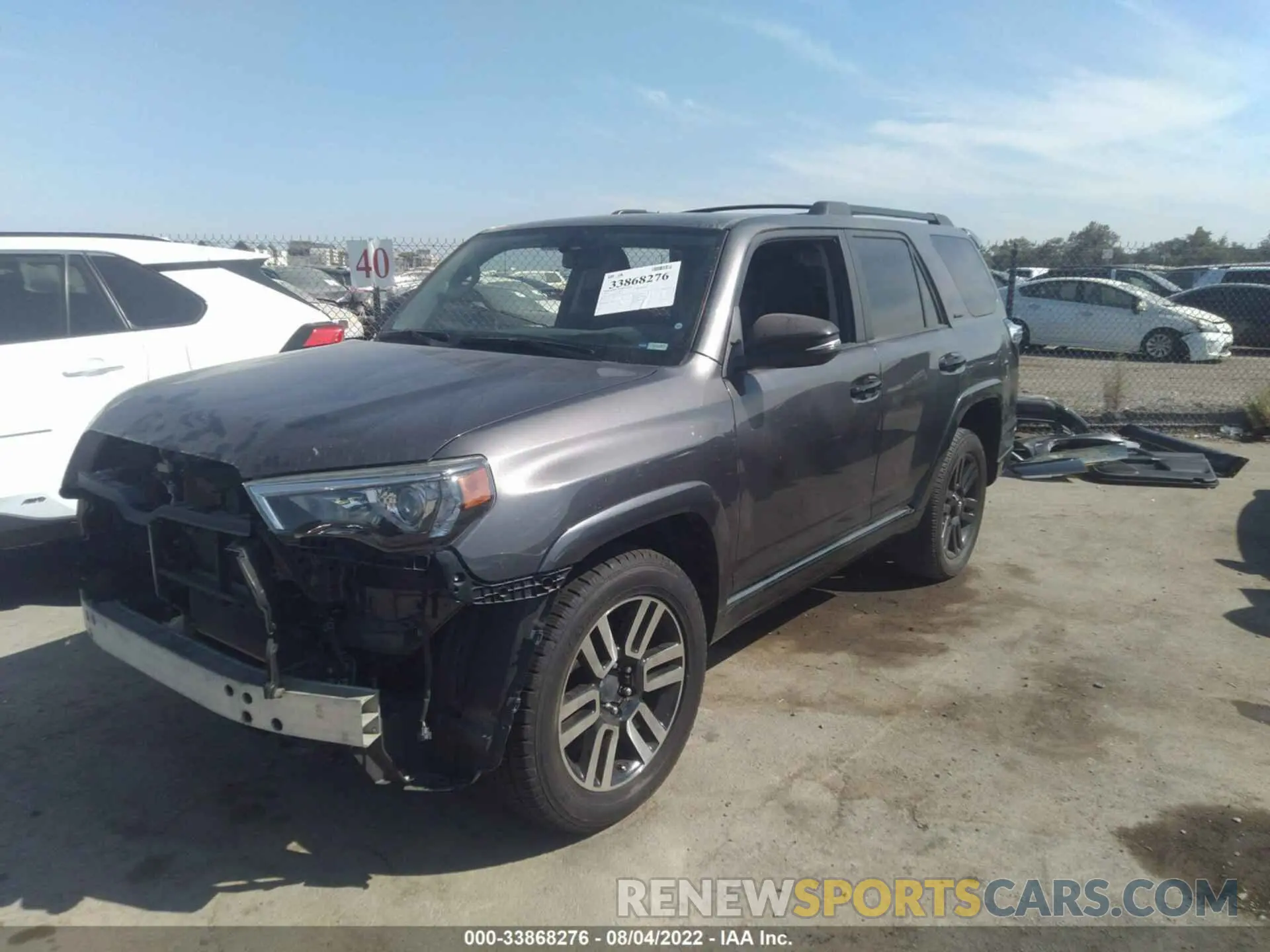 2 fotografías del automóvil dañado JTEBU5JR6K5612020 TOYOTA 4RUNNER 2019