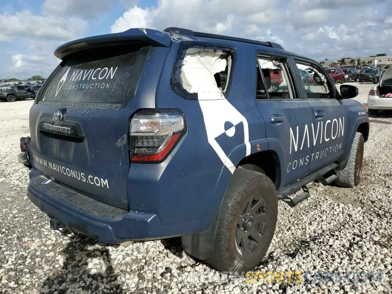 4 fotografías del automóvil dañado JTEBU5JR6K5625656 TOYOTA 4RUNNER 2019