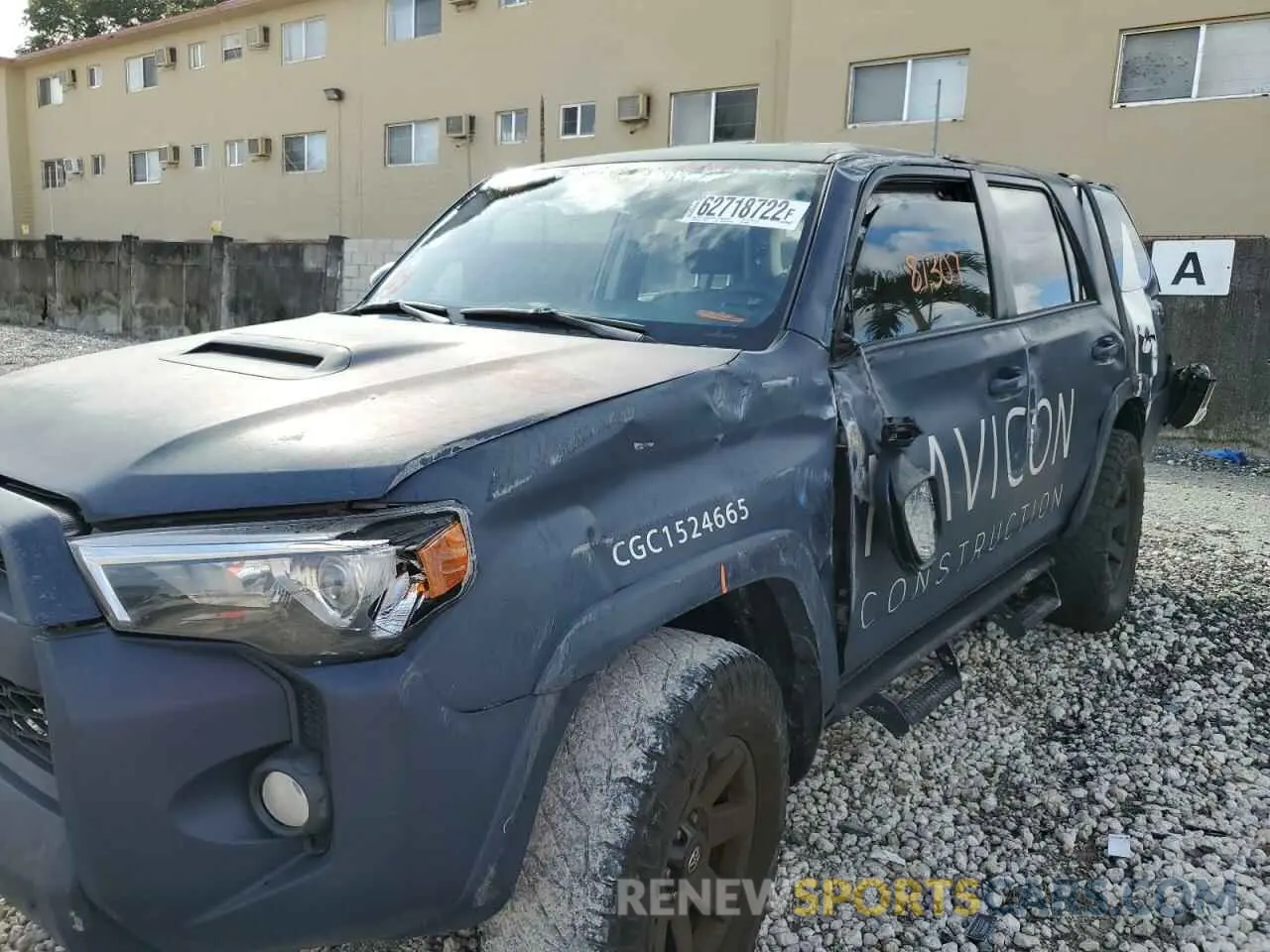 9 fotografías del automóvil dañado JTEBU5JR6K5625656 TOYOTA 4RUNNER 2019