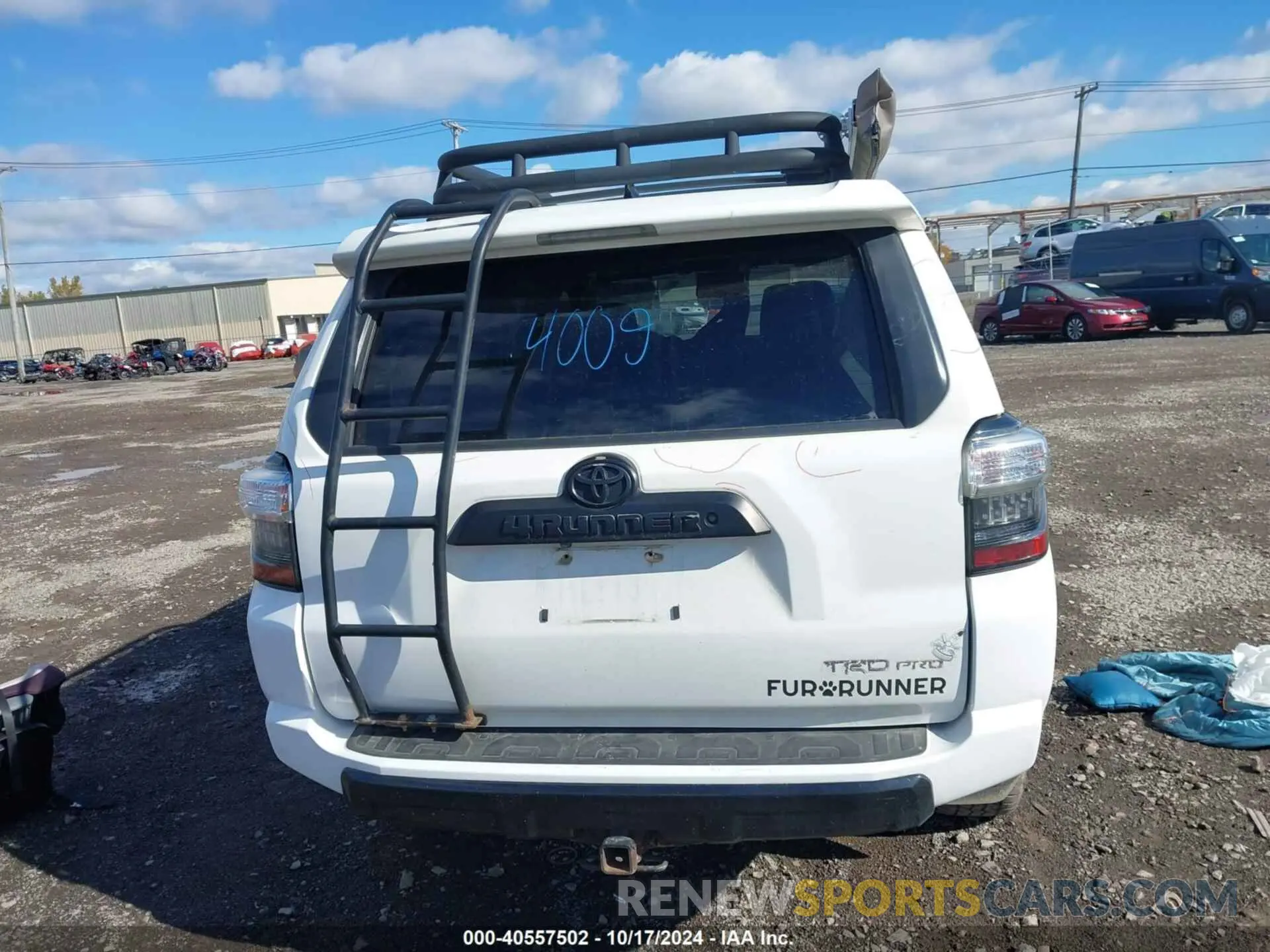 16 fotografías del automóvil dañado JTEBU5JR6K5730925 TOYOTA 4RUNNER 2019