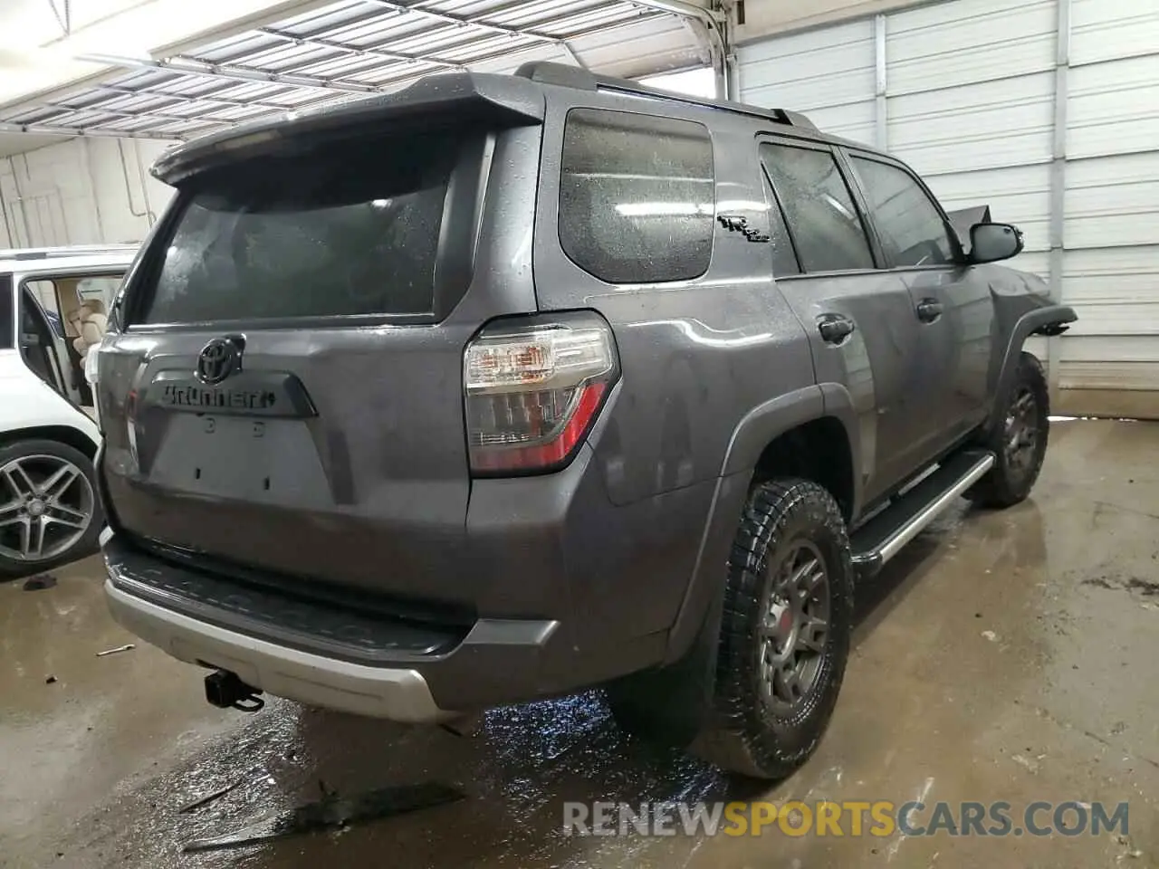 3 fotografías del automóvil dañado JTEBU5JR6K5731010 TOYOTA 4RUNNER 2019