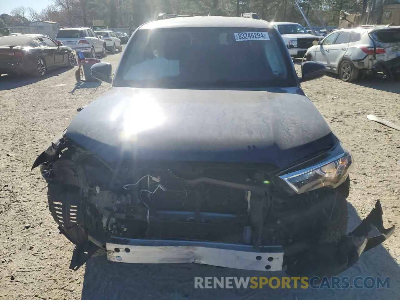 5 fotografías del automóvil dañado JTEBU5JR7K5640411 TOYOTA 4RUNNER 2019