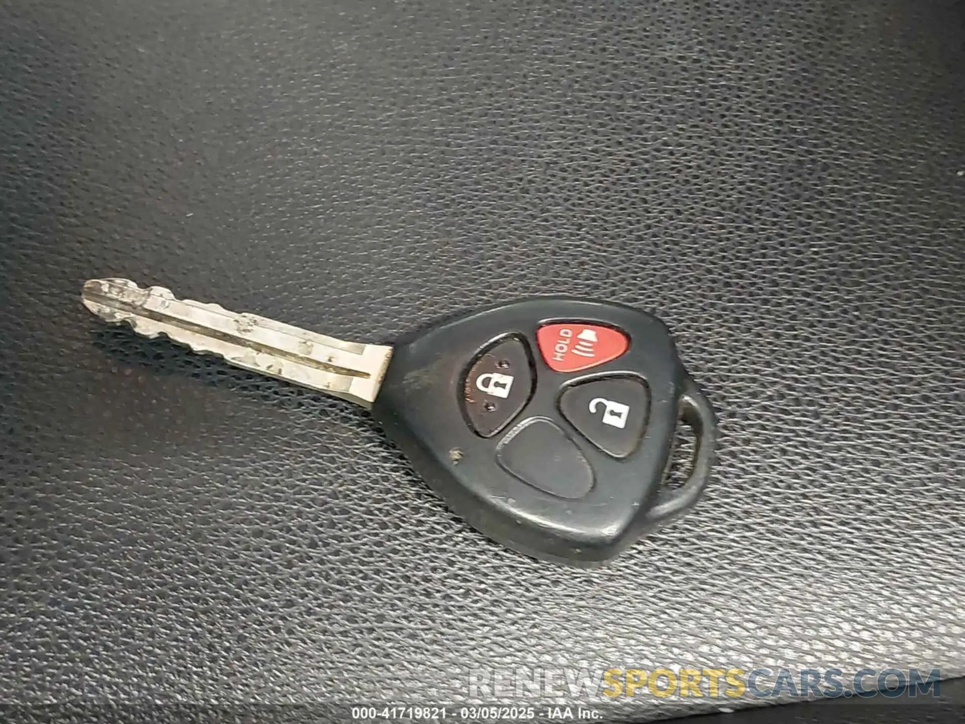 11 fotografías del automóvil dañado JTEBU5JR7K5645074 TOYOTA 4RUNNER 2019
