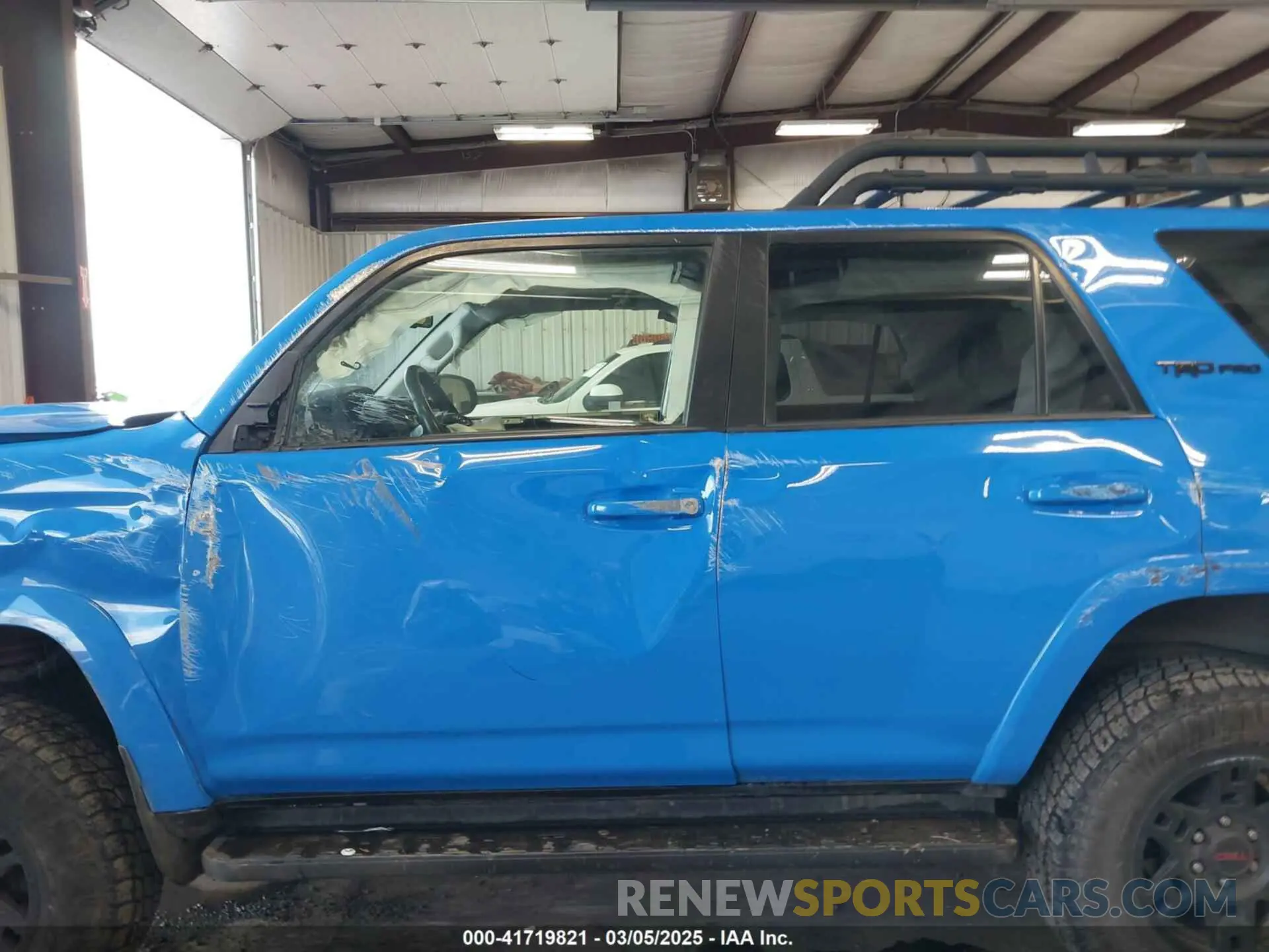 15 fotografías del automóvil dañado JTEBU5JR7K5645074 TOYOTA 4RUNNER 2019