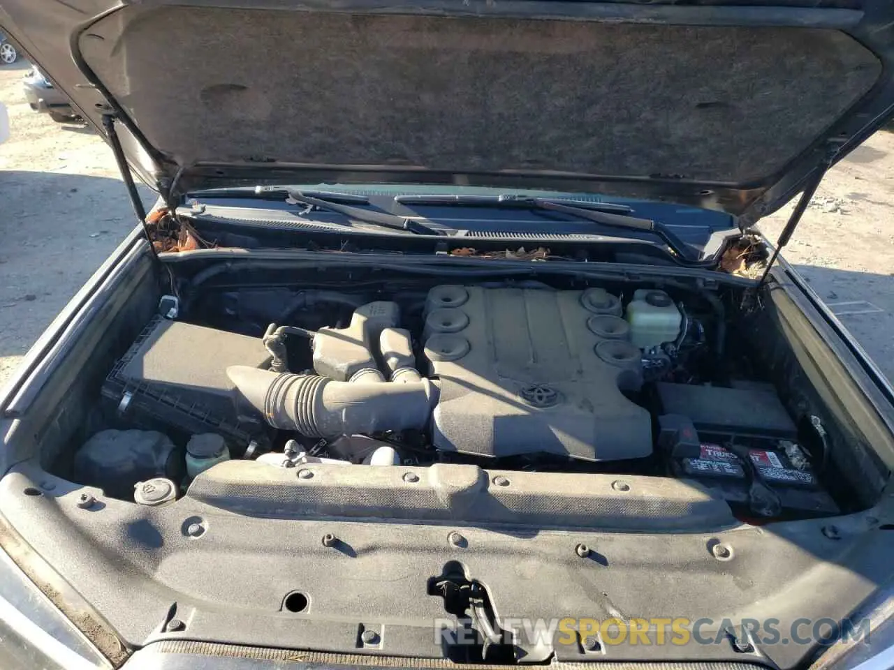 7 fotografías del automóvil dañado JTEBU5JR7K5650498 TOYOTA 4RUNNER 2019