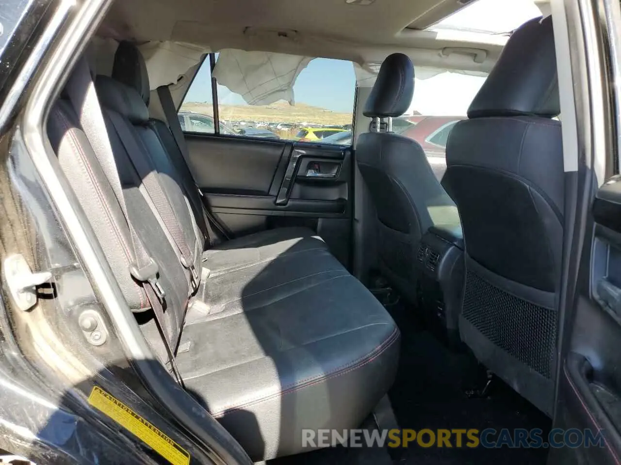 10 fotografías del automóvil dañado JTEBU5JR7K5651554 TOYOTA 4RUNNER 2019