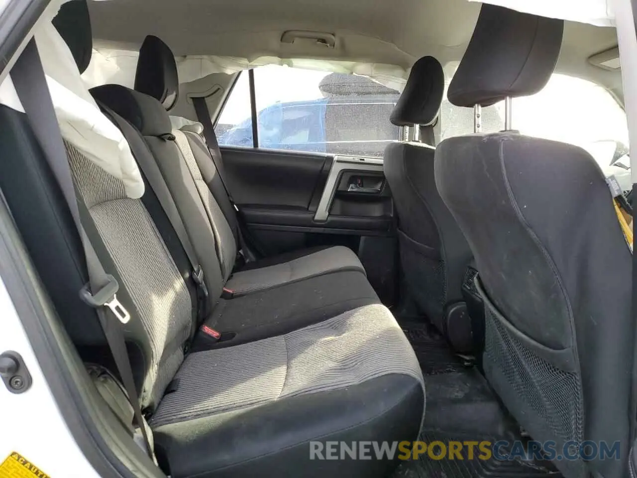 11 fotografías del automóvil dañado JTEBU5JR7K5680472 TOYOTA 4RUNNER 2019