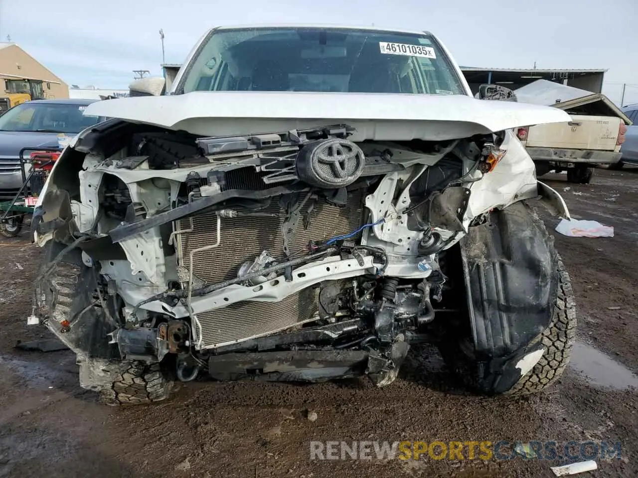 5 fotografías del automóvil dañado JTEBU5JR7K5680472 TOYOTA 4RUNNER 2019