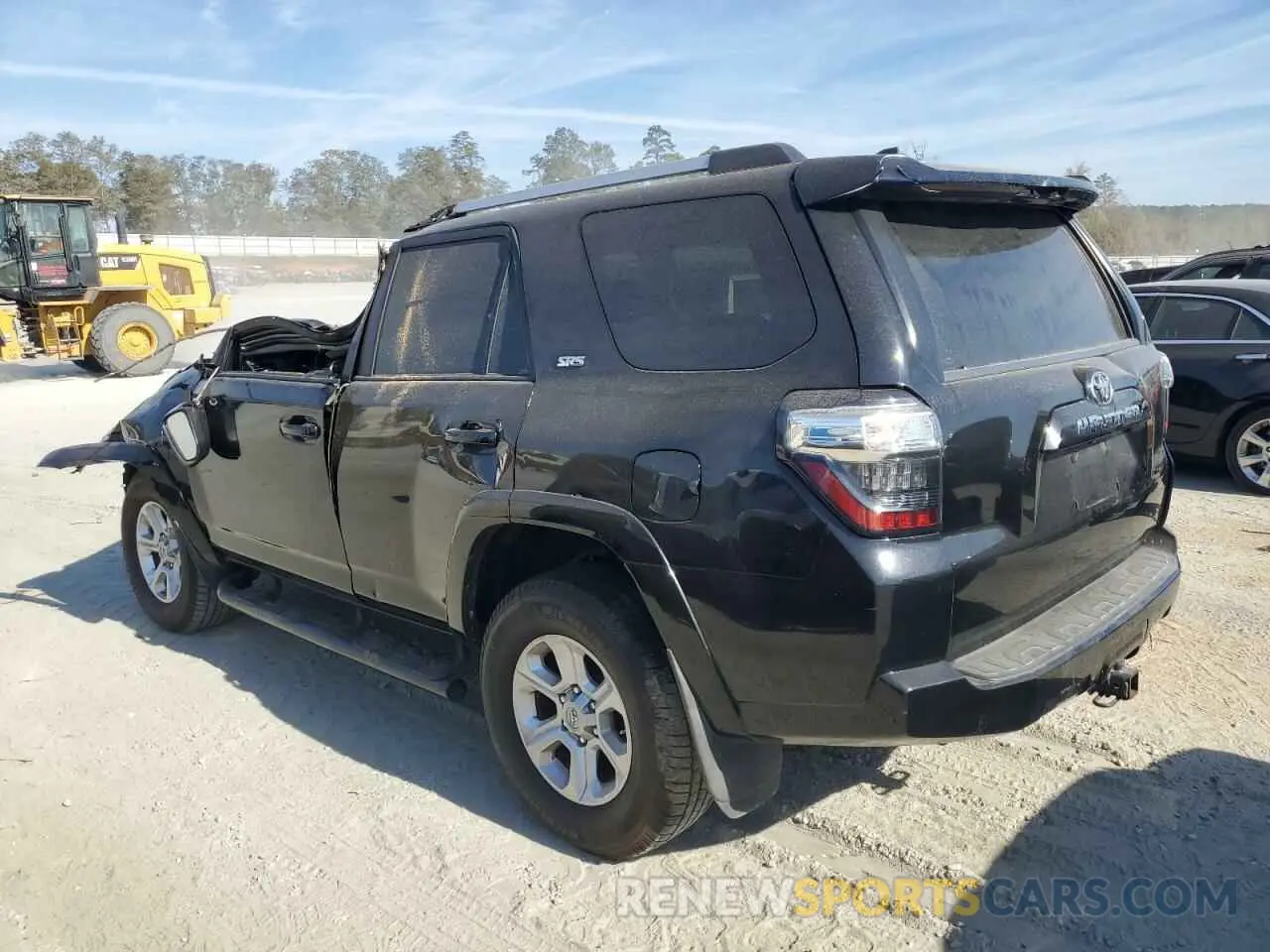 2 fotografías del automóvil dañado JTEBU5JR7K5682335 TOYOTA 4RUNNER 2019