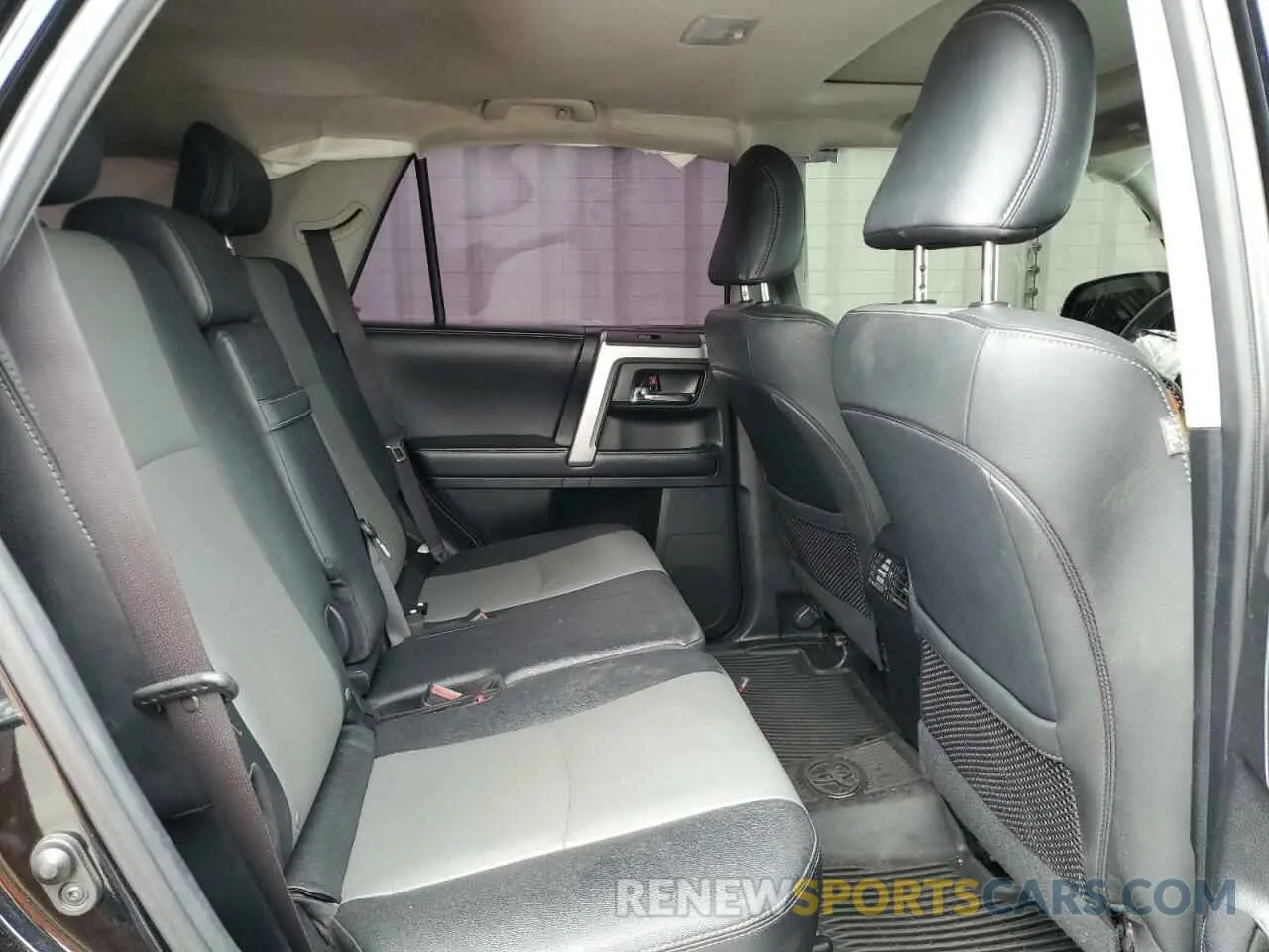 11 fotografías del automóvil dañado JTEBU5JR7K5688975 TOYOTA 4RUNNER 2019