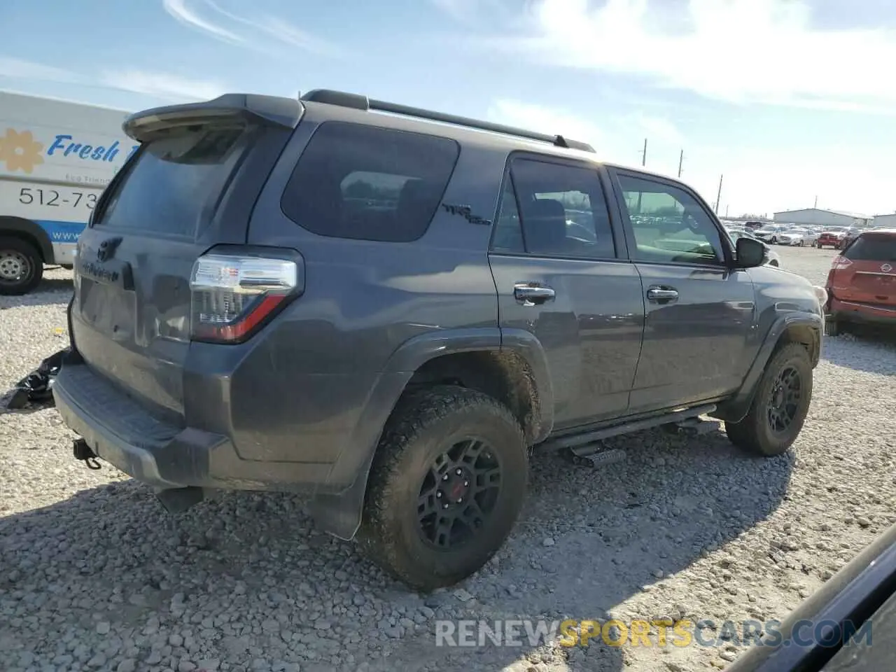 3 fotografías del automóvil dañado JTEBU5JR7K5697448 TOYOTA 4RUNNER 2019