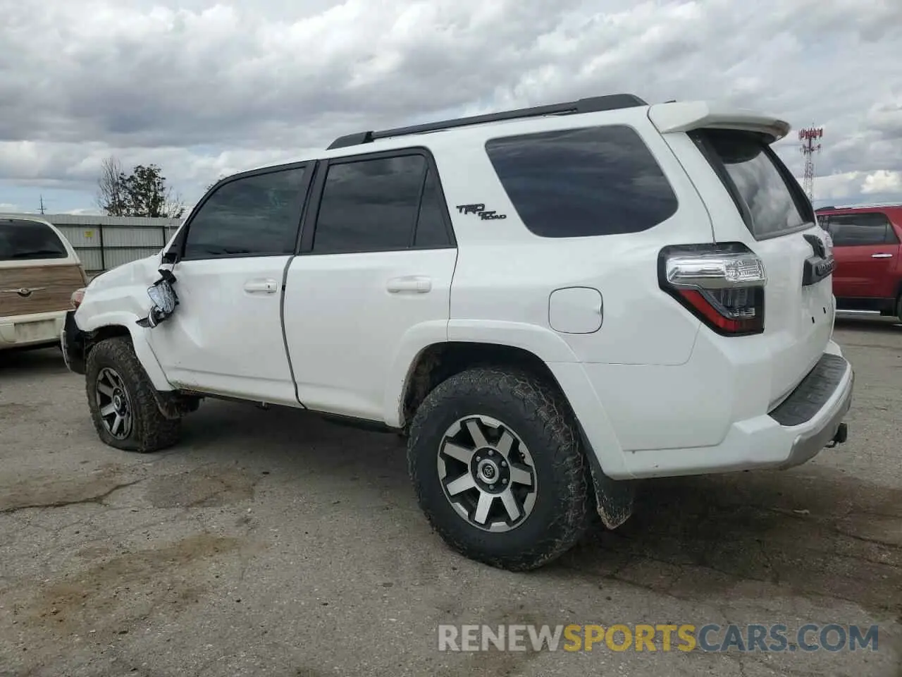 2 fotografías del automóvil dañado JTEBU5JR7K5703538 TOYOTA 4RUNNER 2019