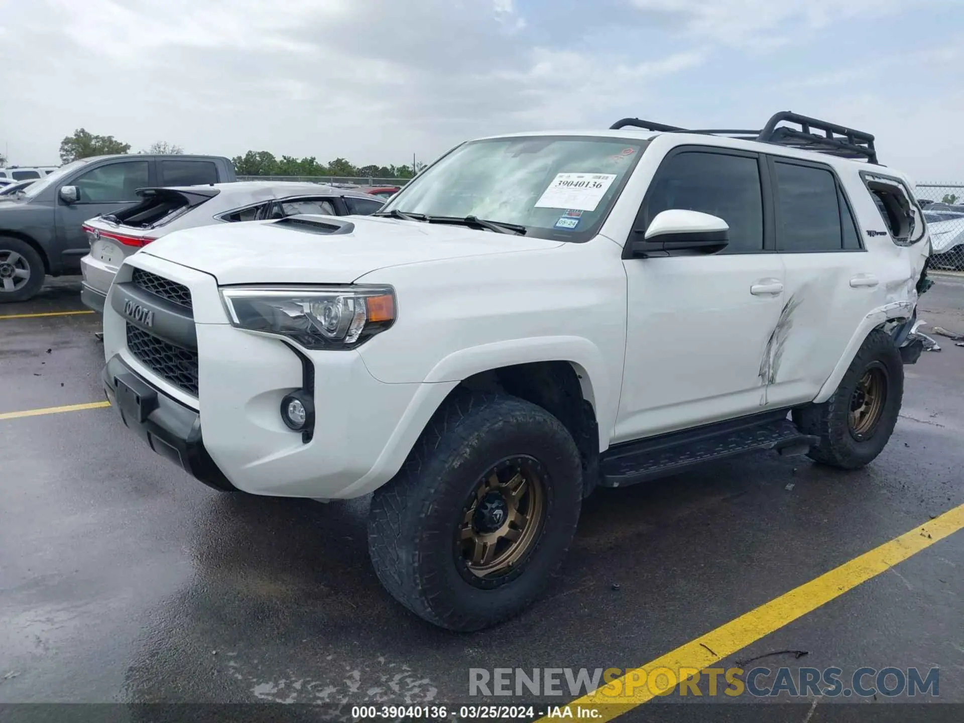 2 fotografías del automóvil dañado JTEBU5JR7K5712028 TOYOTA 4RUNNER 2019