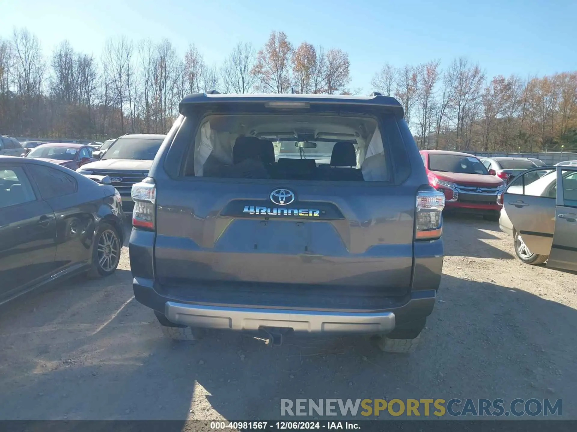 16 fotografías del automóvil dañado JTEBU5JR7K5720842 TOYOTA 4RUNNER 2019