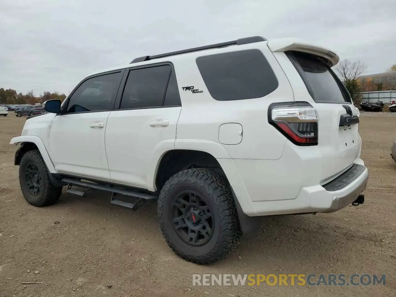 2 fotografías del automóvil dañado JTEBU5JR7K5730240 TOYOTA 4RUNNER 2019