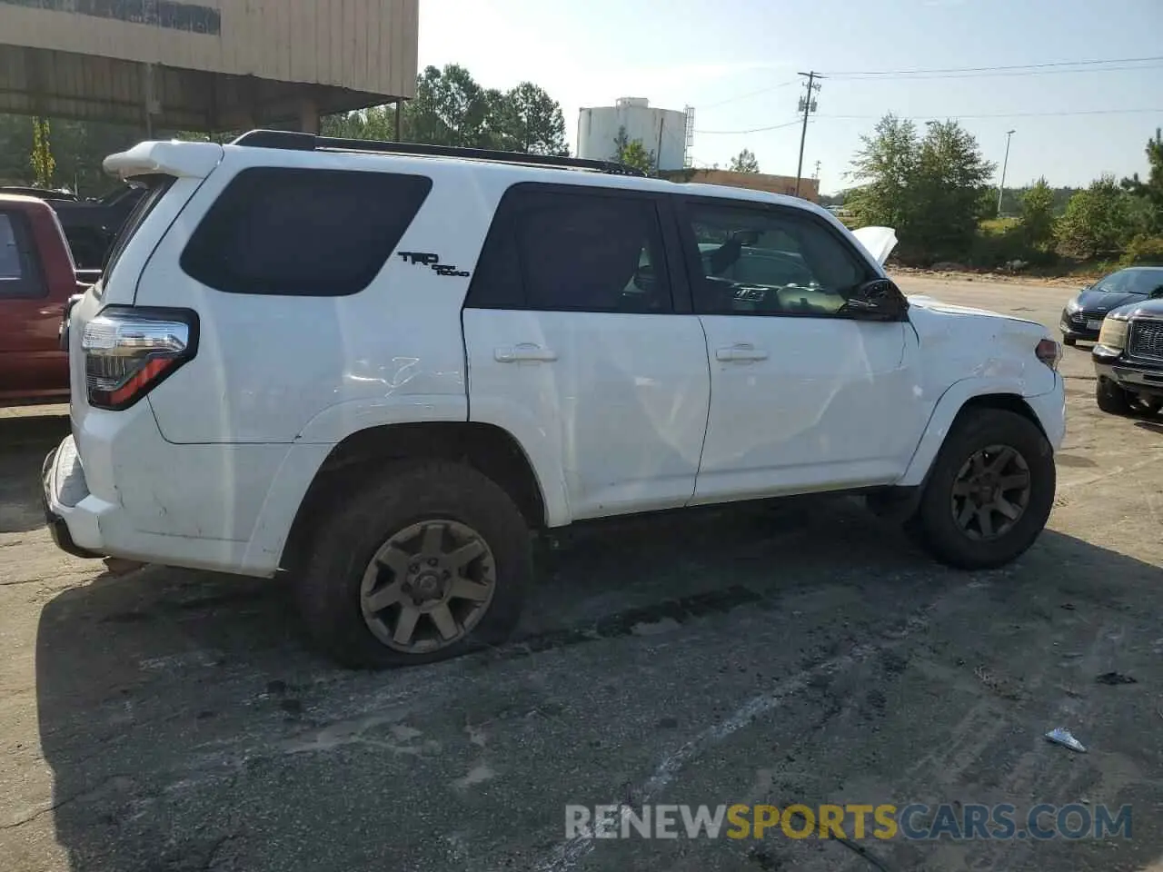 3 fotografías del automóvil dañado JTEBU5JR8K5648873 TOYOTA 4RUNNER 2019