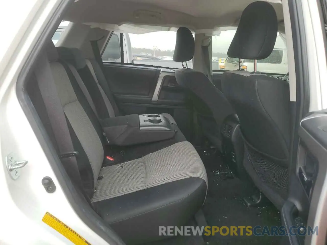 11 fotografías del automóvil dañado JTEBU5JR8K5669402 TOYOTA 4RUNNER 2019