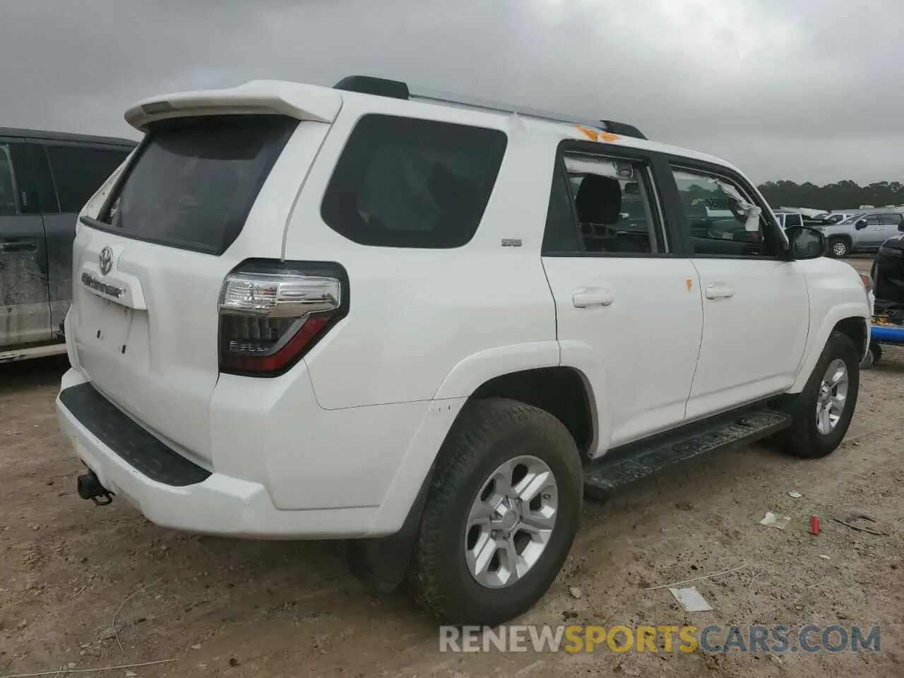 3 fotografías del automóvil dañado JTEBU5JR8K5669402 TOYOTA 4RUNNER 2019