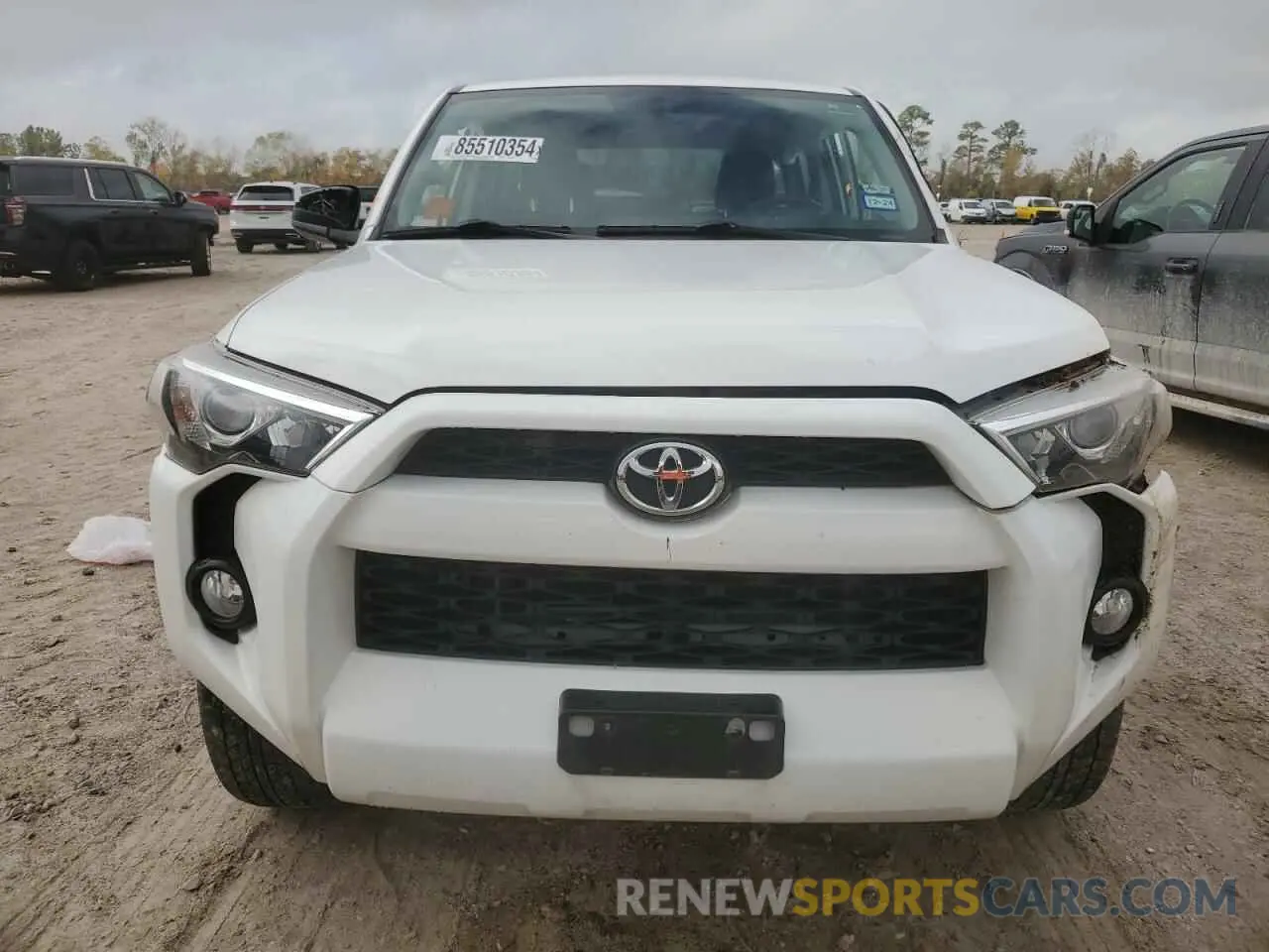 5 fotografías del automóvil dañado JTEBU5JR8K5669402 TOYOTA 4RUNNER 2019