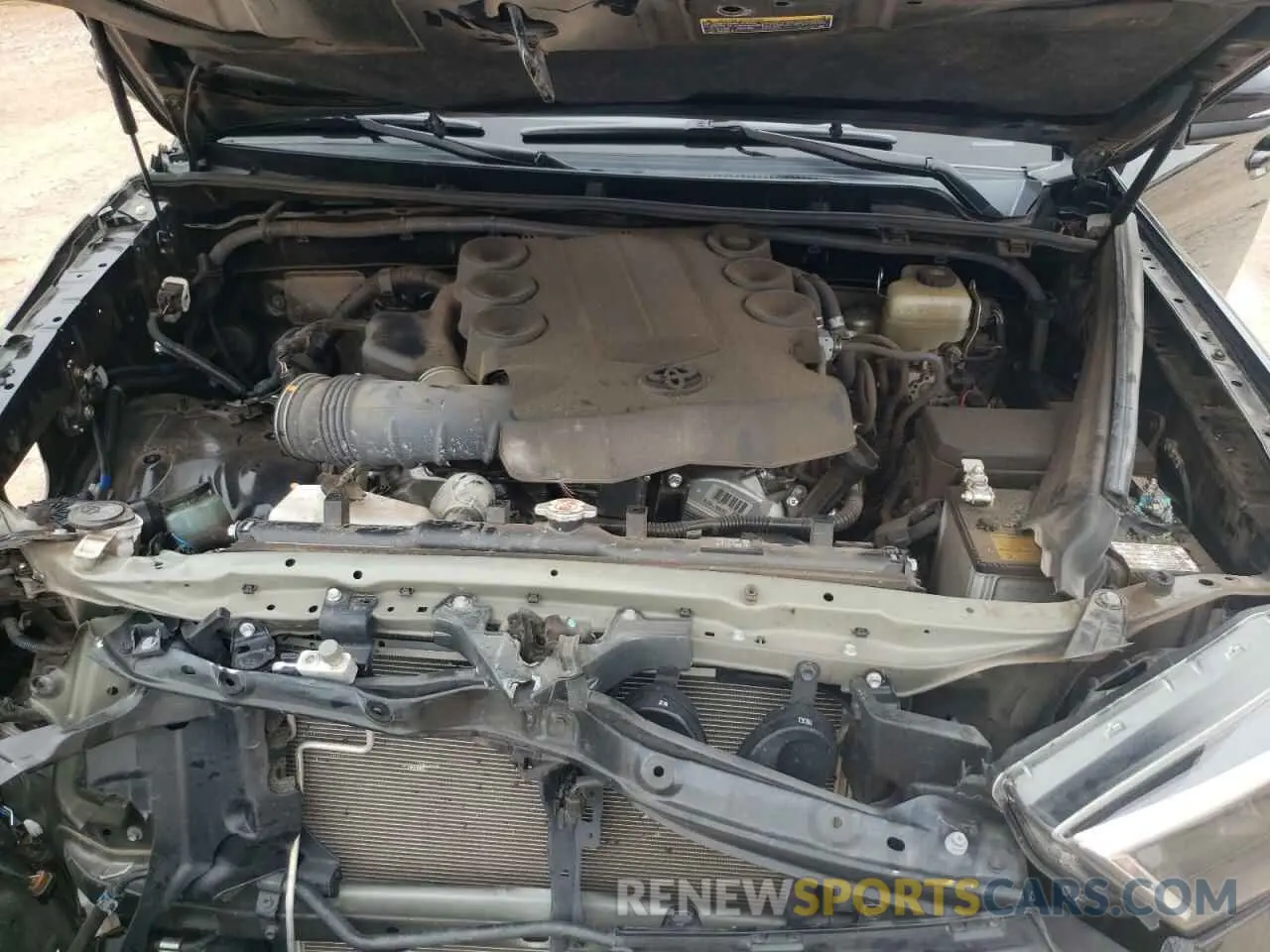 7 fotografías del automóvil dañado JTEBU5JR8K5717965 TOYOTA 4RUNNER 2019