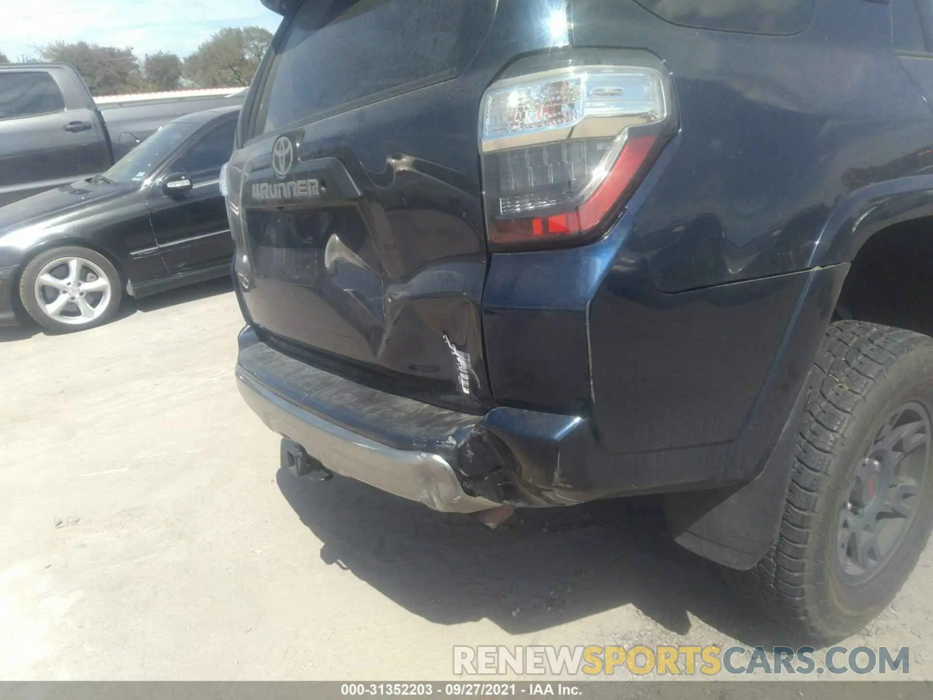 6 fotografías del automóvil dañado JTEBU5JR9K5628521 TOYOTA 4RUNNER 2019