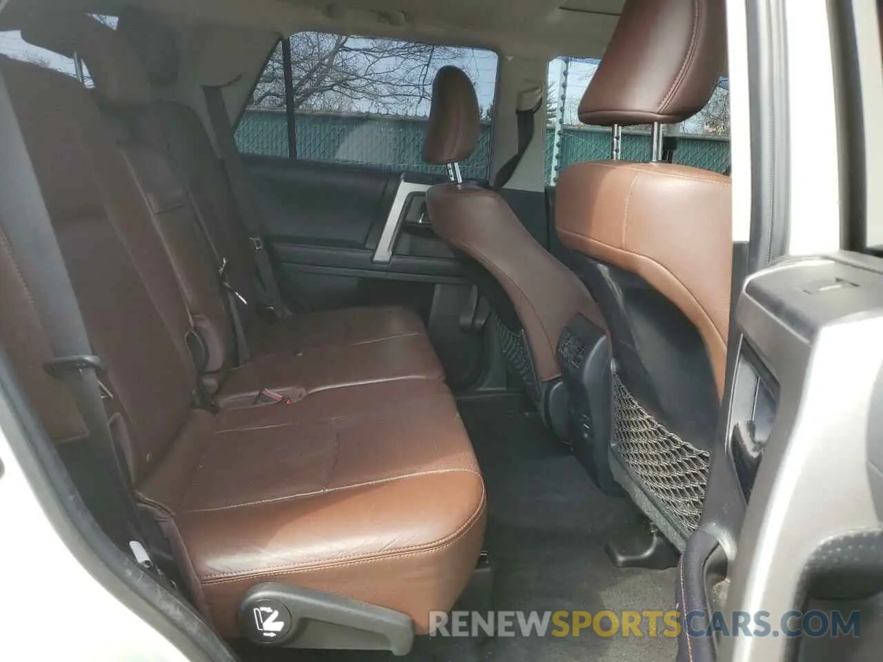 12 fotografías del automóvil dañado JTEBU5JR9K5631290 TOYOTA 4RUNNER 2019