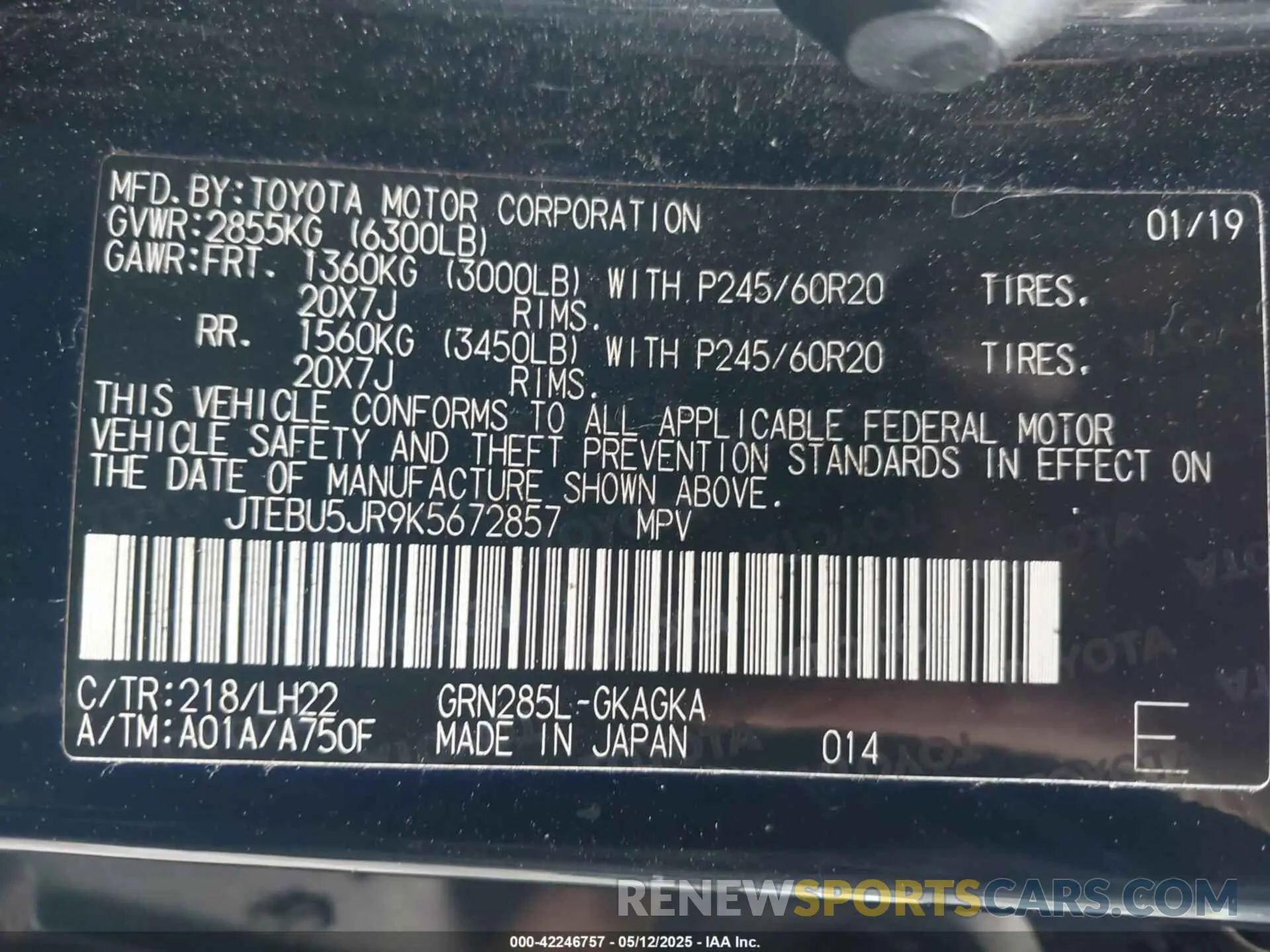 9 fotografías del automóvil dañado JTEBU5JR9K5672857 TOYOTA 4RUNNER 2019