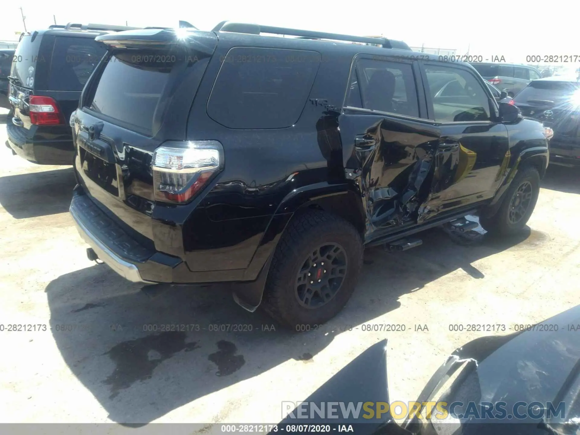 4 fotografías del automóvil dañado JTEBU5JR9K5711687 TOYOTA 4RUNNER 2019