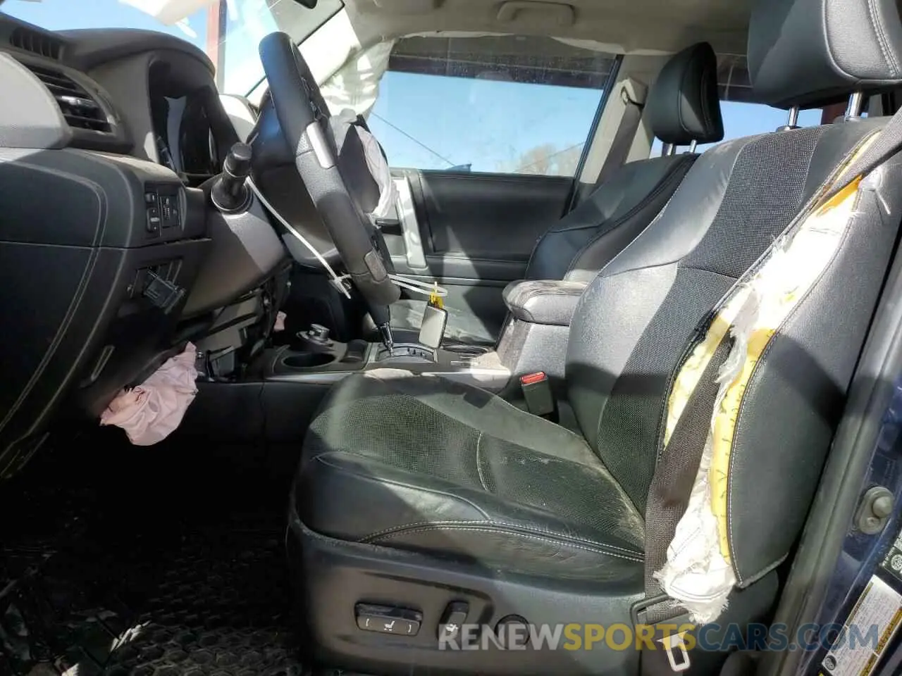 7 fotografías del automóvil dañado JTEBU5JR9K5712466 TOYOTA 4RUNNER 2019