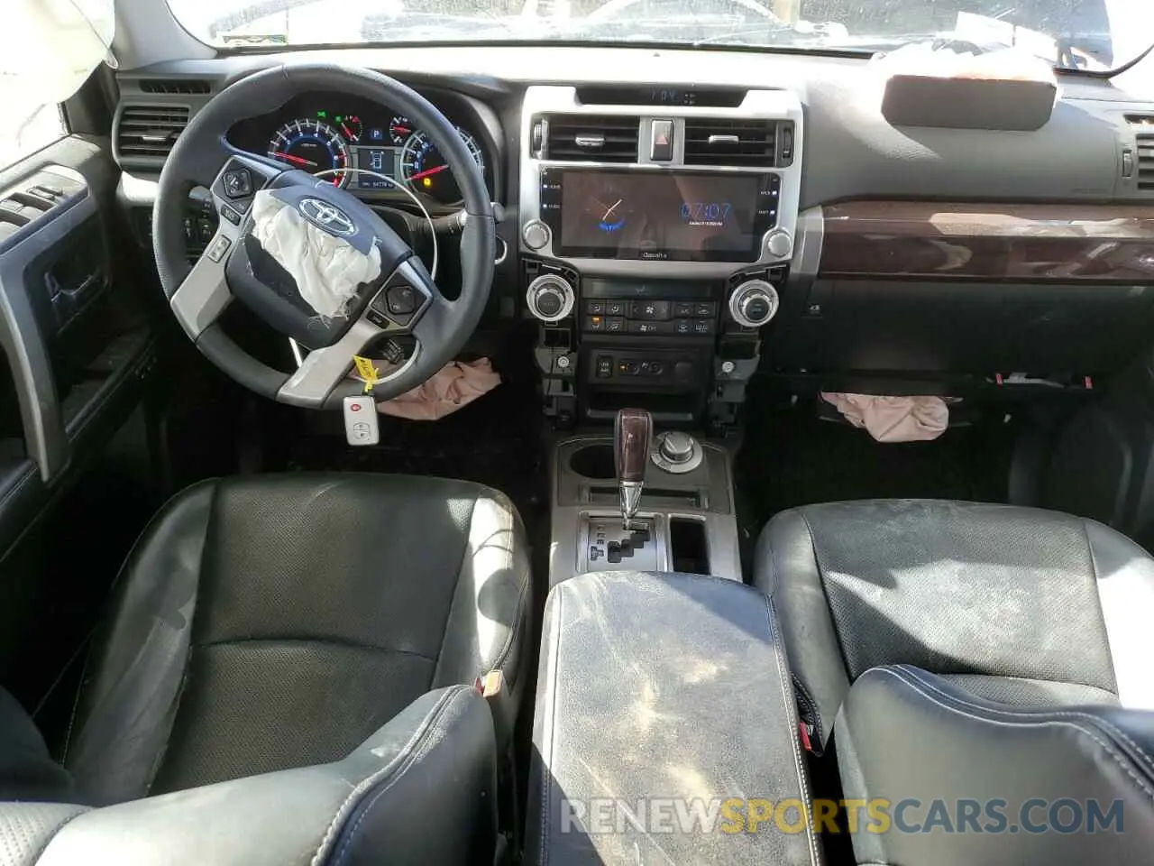 8 fotografías del automóvil dañado JTEBU5JR9K5712466 TOYOTA 4RUNNER 2019