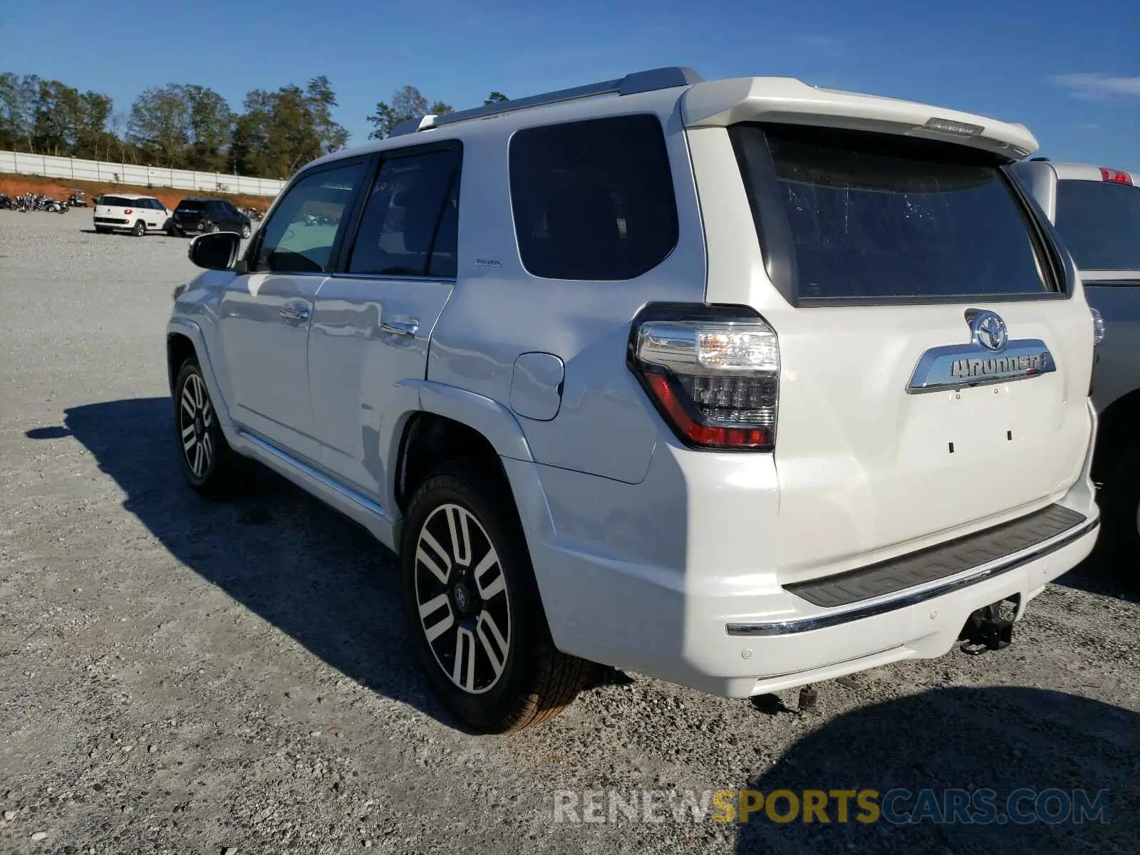 3 fotografías del automóvil dañado JTEBU5JRXK5631461 TOYOTA 4RUNNER 2019