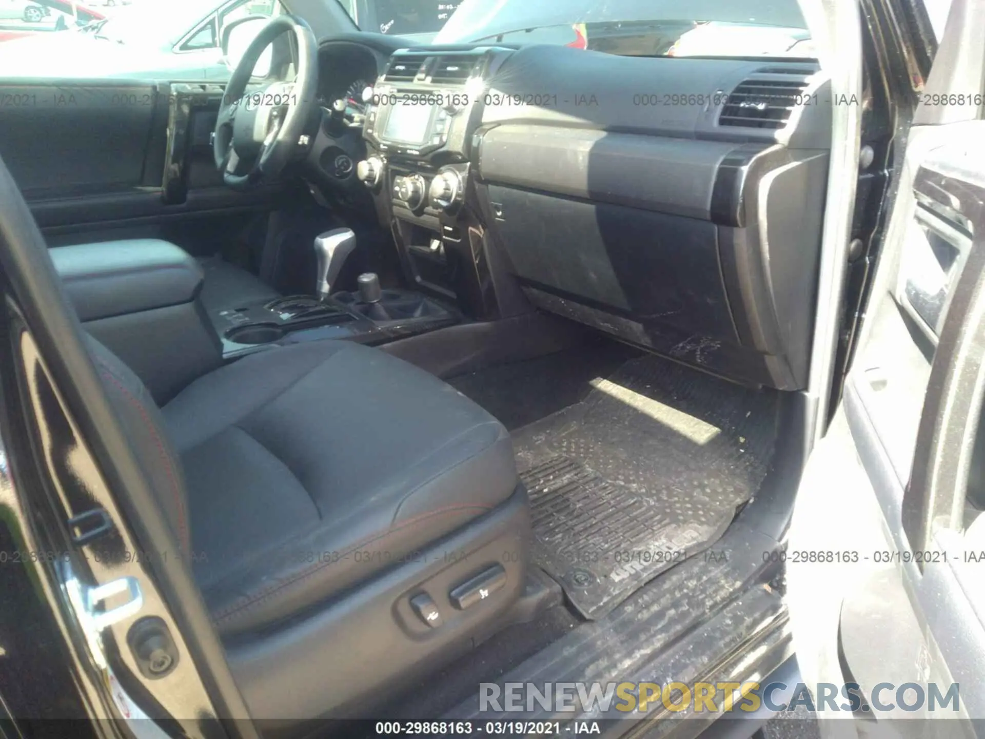5 fotografías del automóvil dañado JTEBU5JRXK5631850 TOYOTA 4RUNNER 2019