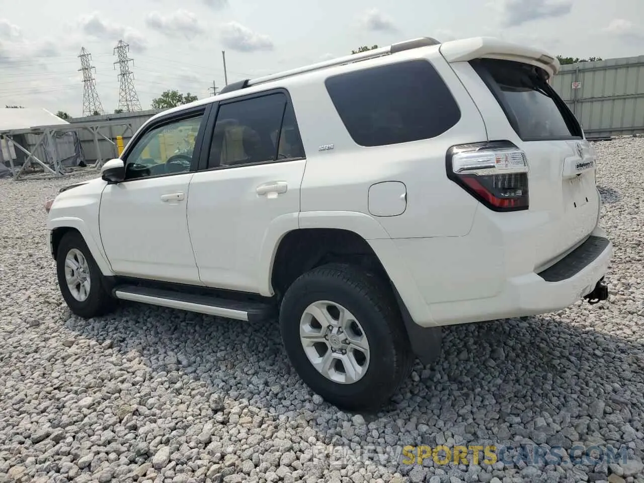 2 fotografías del automóvil dañado JTEBU5JRXK5634523 TOYOTA 4RUNNER 2019