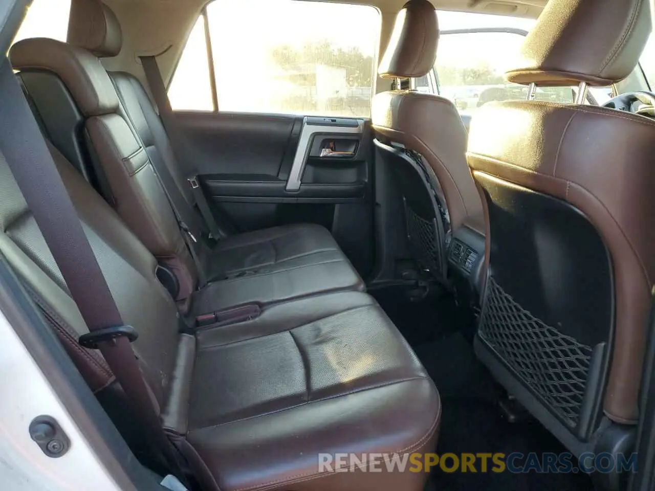 11 fotografías del automóvil dañado JTEBU5JRXK5665464 TOYOTA 4RUNNER 2019