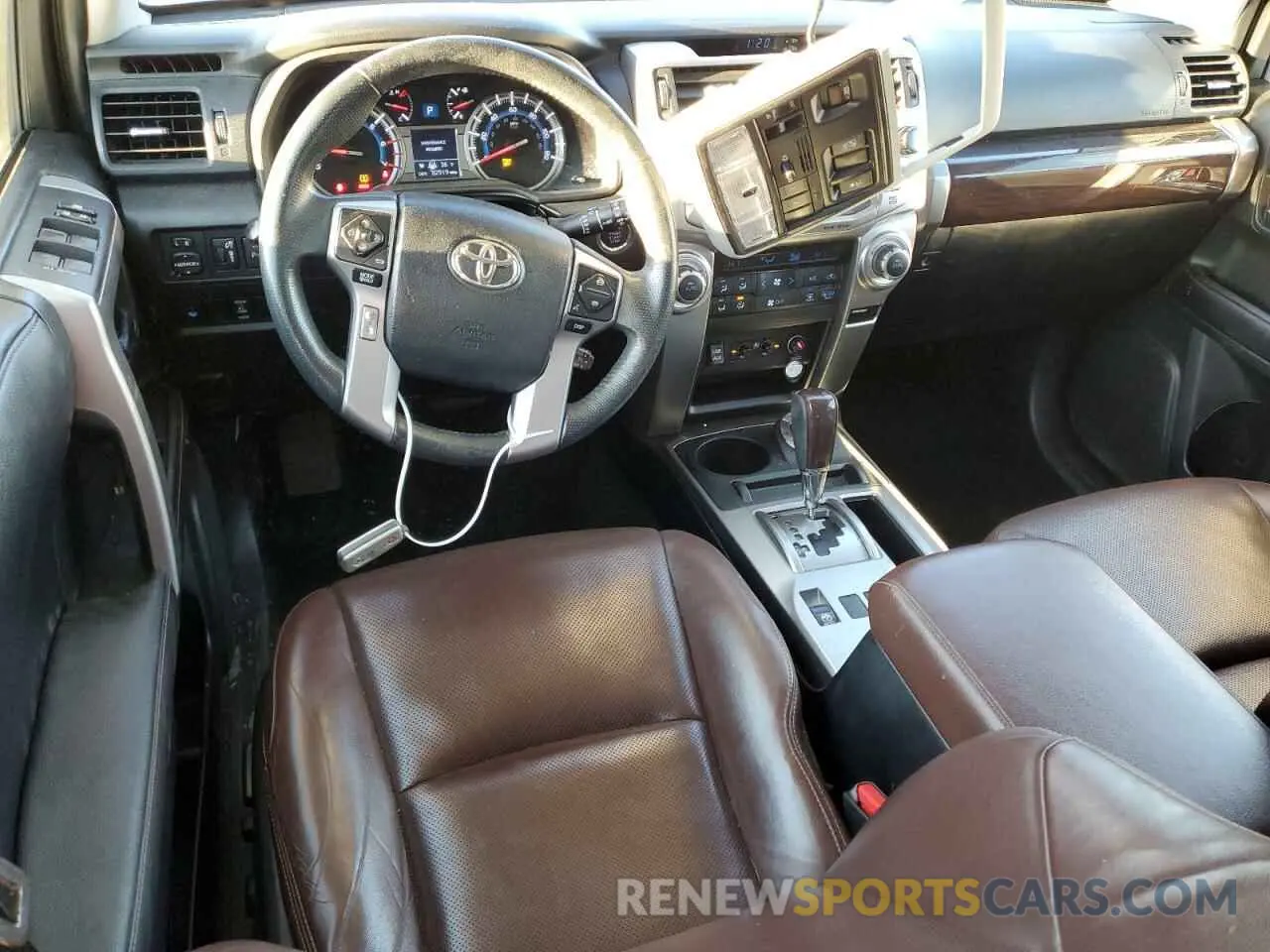 8 fotografías del automóvil dañado JTEBU5JRXK5665464 TOYOTA 4RUNNER 2019