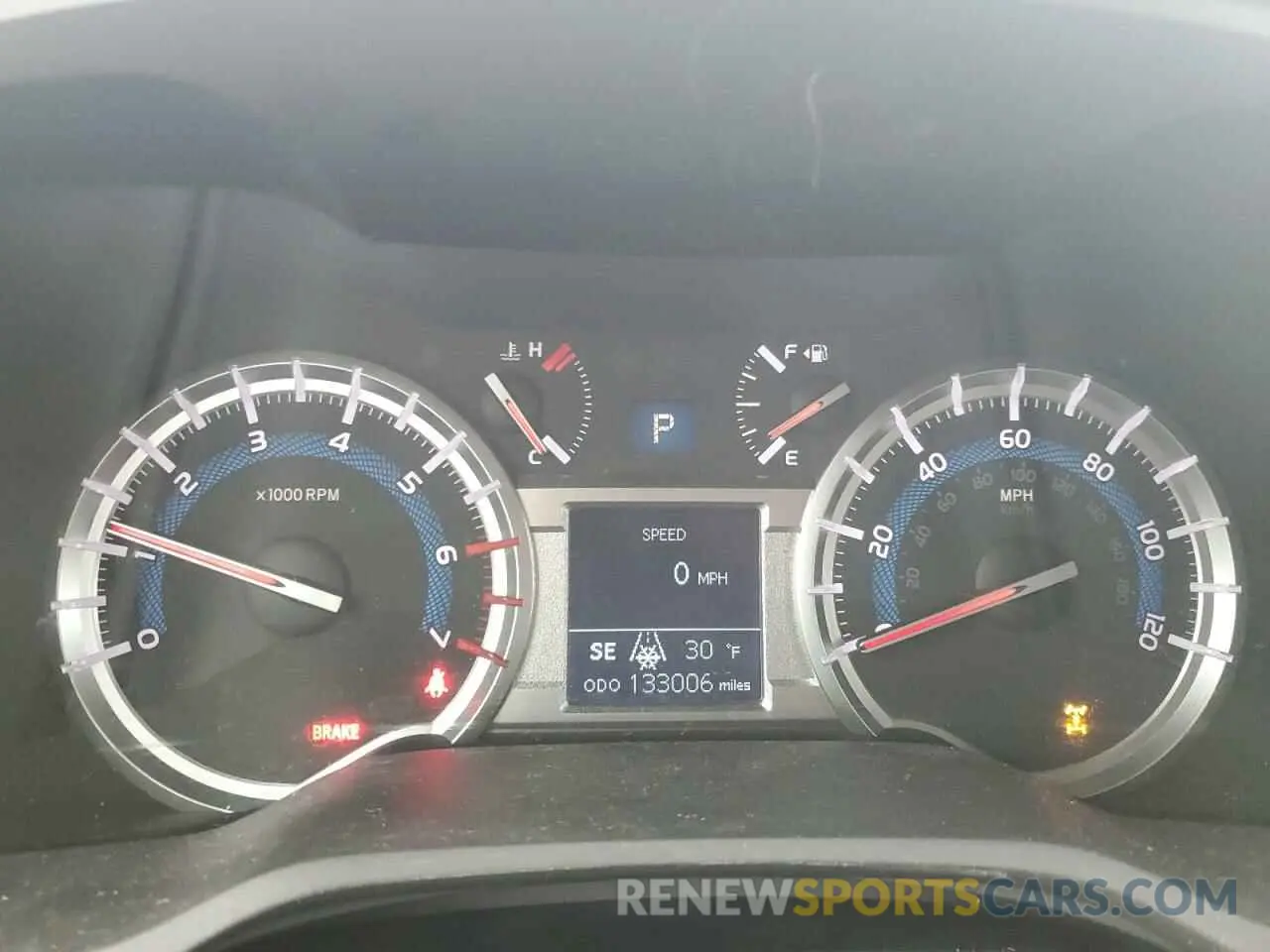 9 fotografías del automóvil dañado JTEBU5JRXK5675945 TOYOTA 4RUNNER 2019