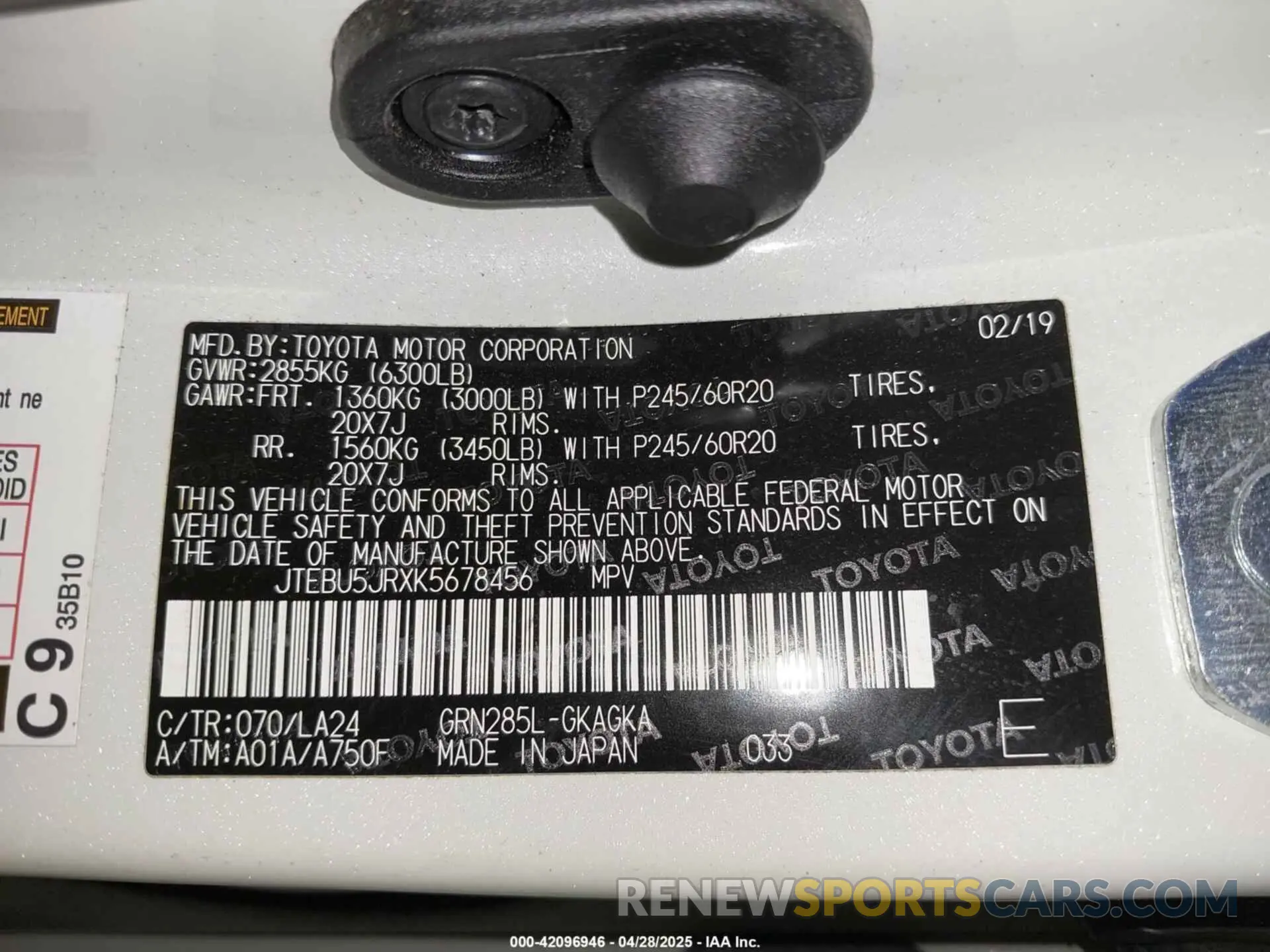 9 fotografías del automóvil dañado JTEBU5JRXK5678456 TOYOTA 4RUNNER 2019