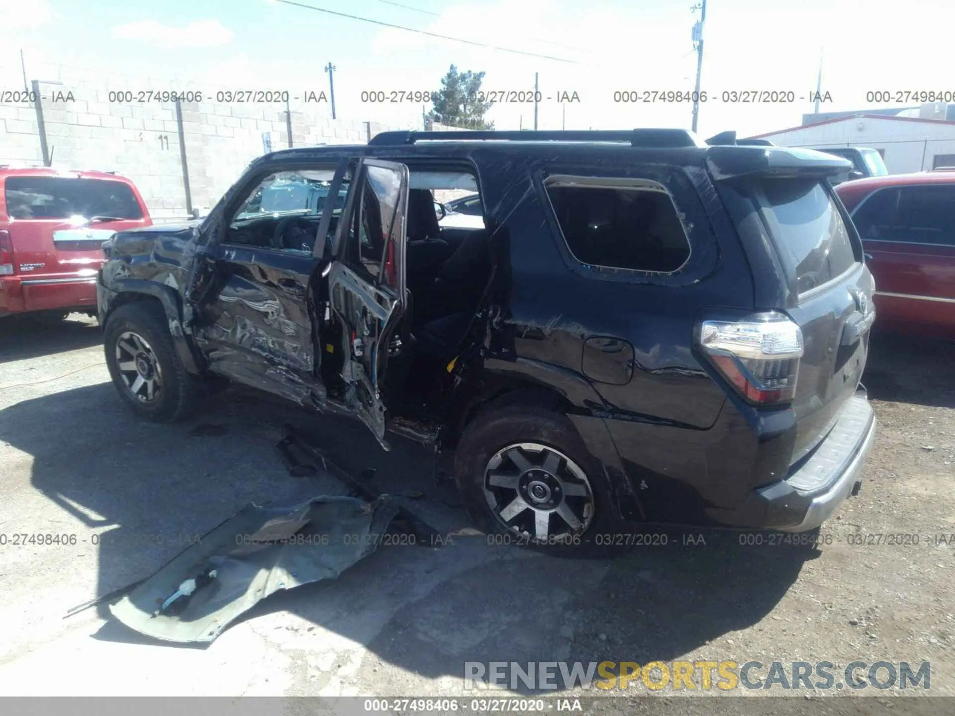 3 fotografías del automóvil dañado JTEBU5JRXK5696522 TOYOTA 4RUNNER 2019