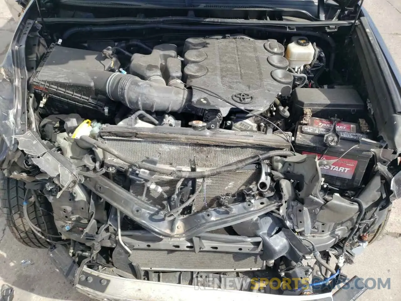 7 fotografías del automóvil dañado JTEBU5JRXK5701038 TOYOTA 4RUNNER 2019