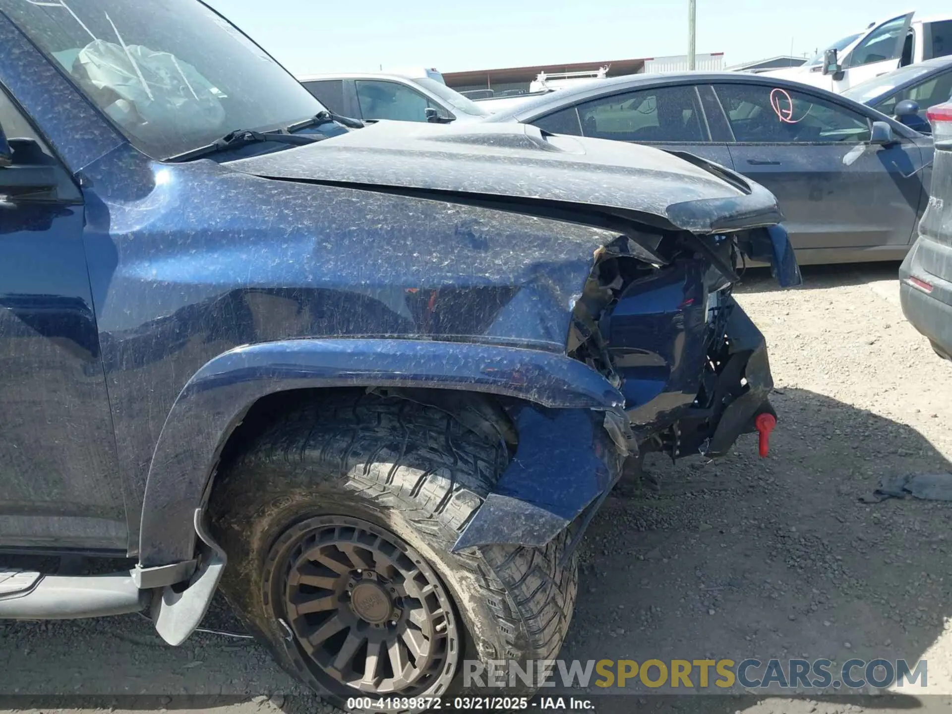 17 fotografías del automóvil dañado JTEBU5JRXK5721483 TOYOTA 4RUNNER 2019