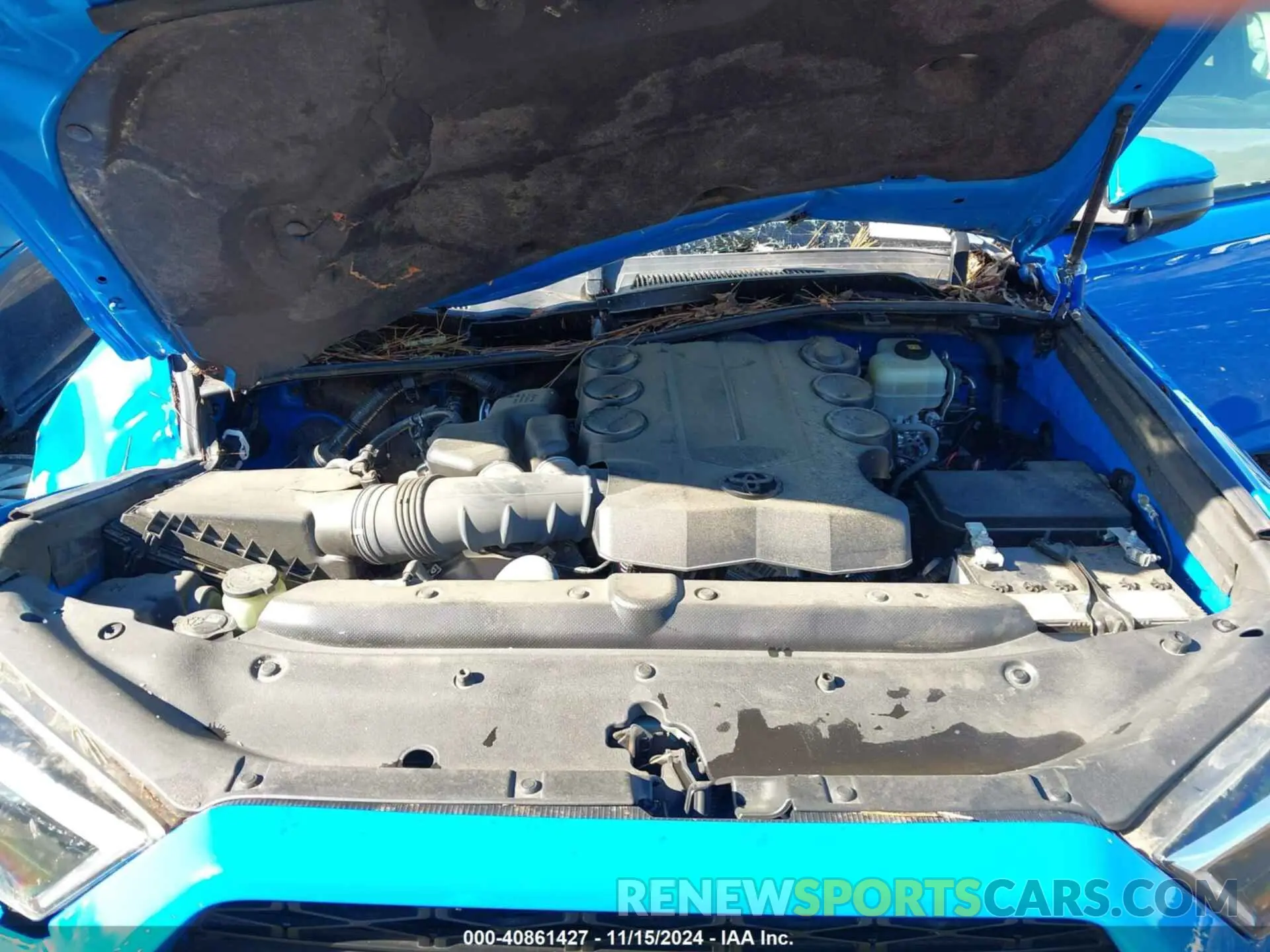 10 fotografías del automóvil dañado JTEBU5JRXK5722987 TOYOTA 4RUNNER 2019