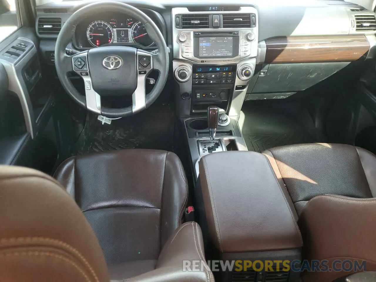 8 fotografías del automóvil dañado JTEBU5JRXK5728532 TOYOTA 4RUNNER 2019